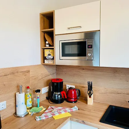 Duhner Allee 10, Litfass 12 公寓