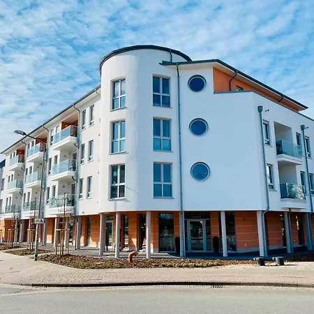 Duhner Allee 10, Litfass 12 *